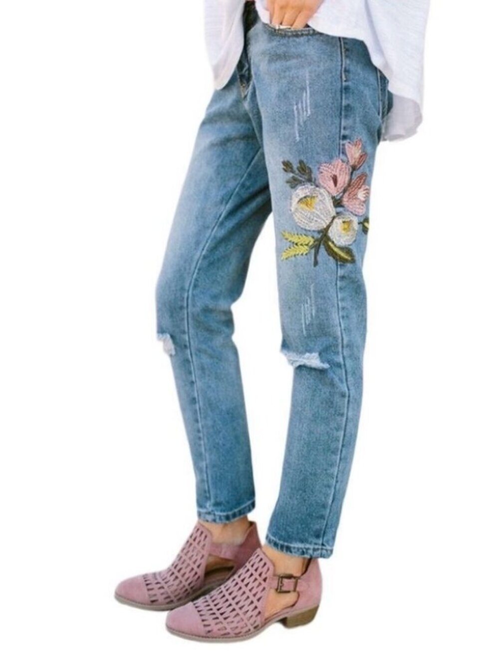 Zara Blue Jeans with Floral Embroidery